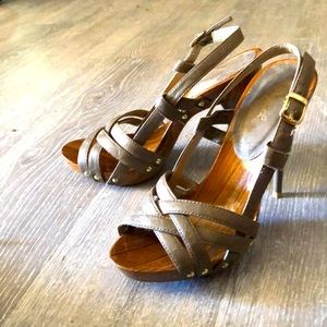 Greyish brown wood grain heels size 7.5 very loved.